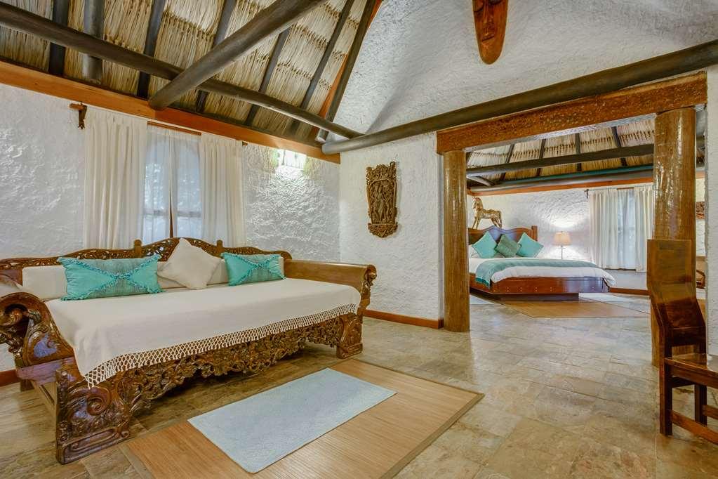 The Lodge At Chaacreek Сан-Игнасио Номер фото