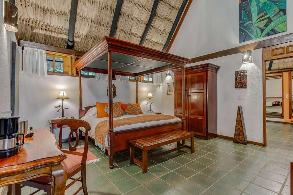 The Lodge At Chaacreek Сан-Игнасио Номер фото